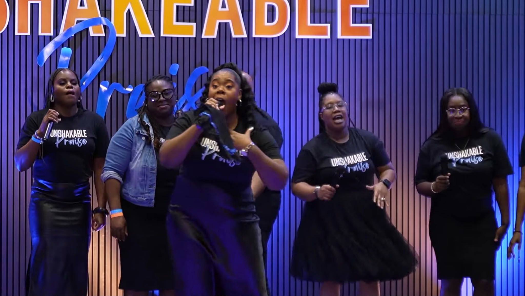 Unshakable Praise gallery image 15